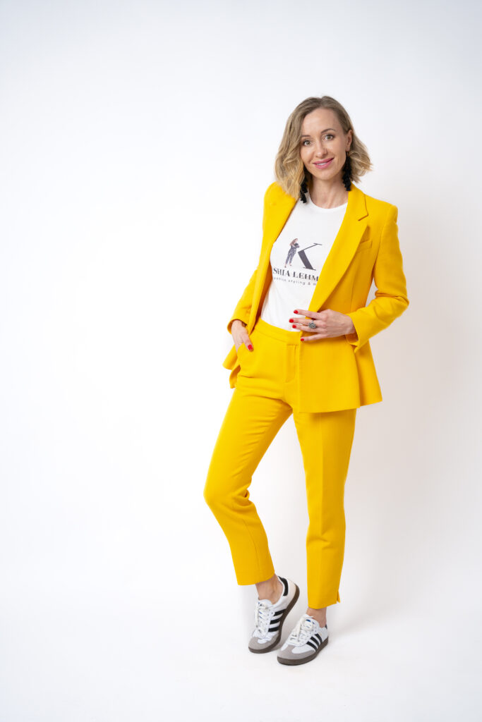 kashia_lehmann_personal_branding_logo_shirt kashia_lehmann_personal_branding_logo_shirt