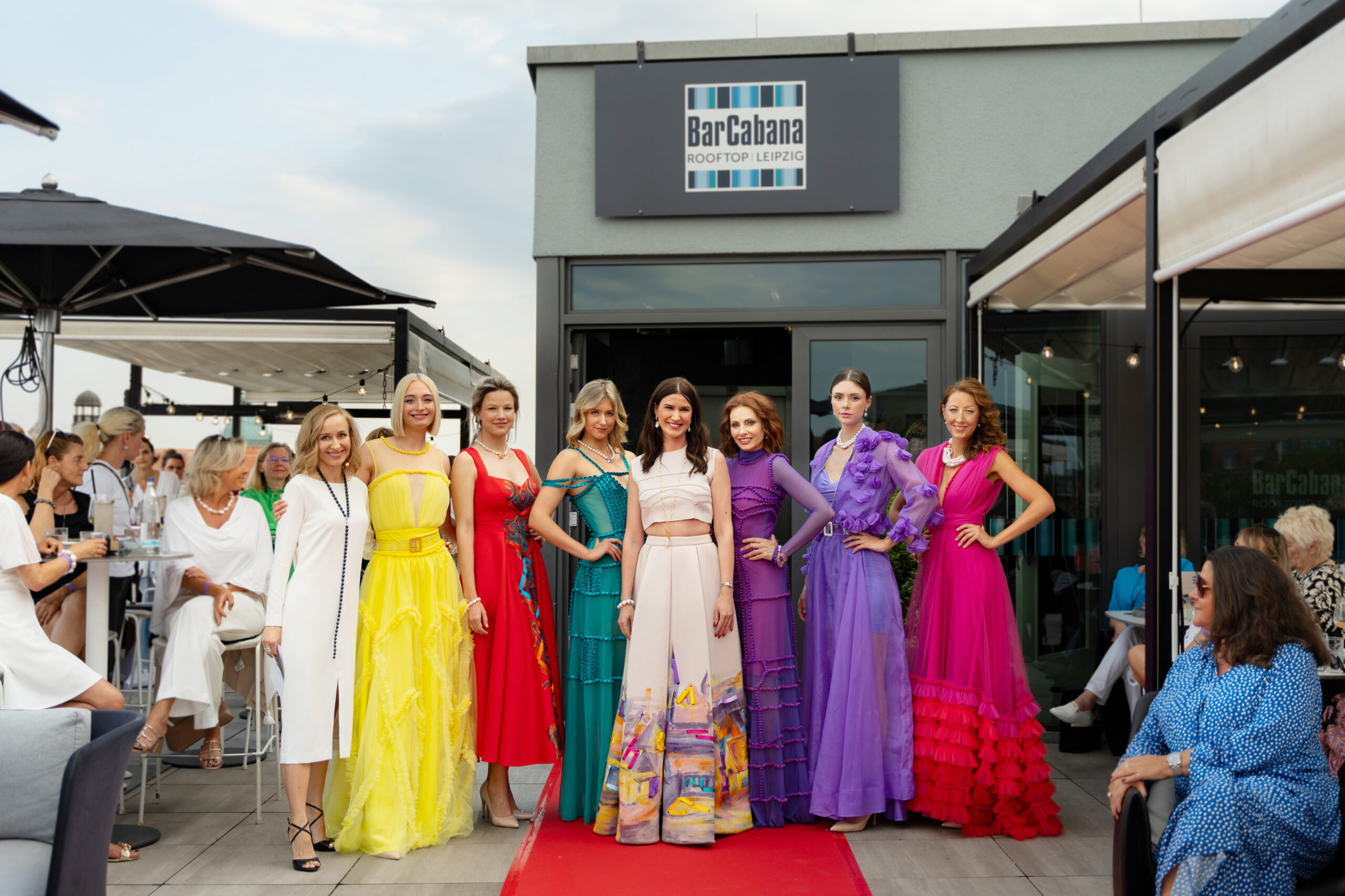 rooftop-fashion-show-kashia-lehmann-viktoria-varga-innside-by-melia-celia